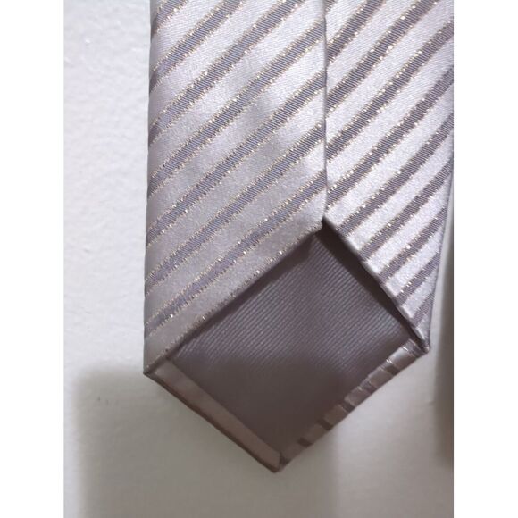 Countess Mara Mens Formal Necktie Silver Reflective Striped - Picture 4 of 7